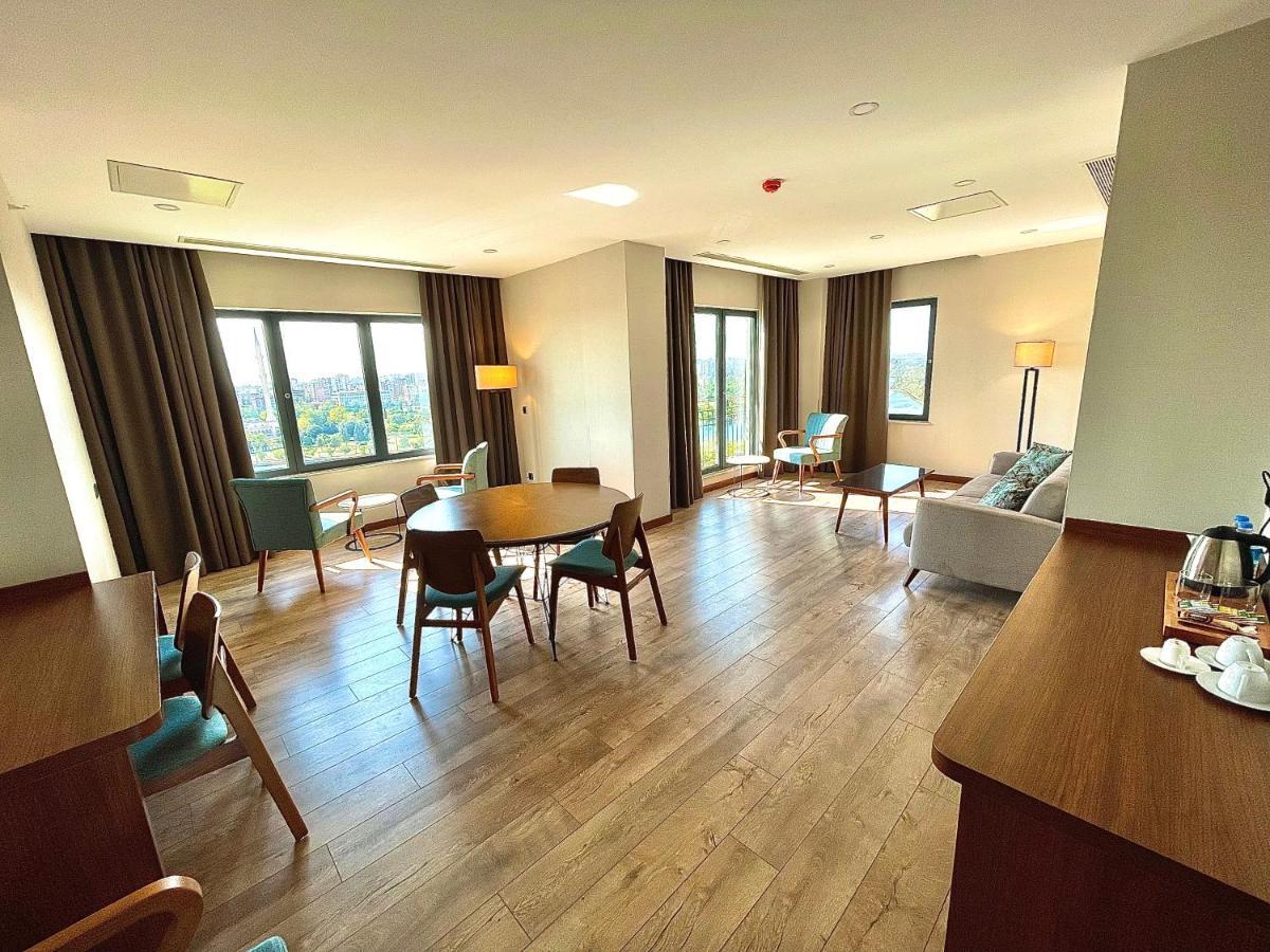 Tuerkmen Riverside Hotel Adana Exteriör bild